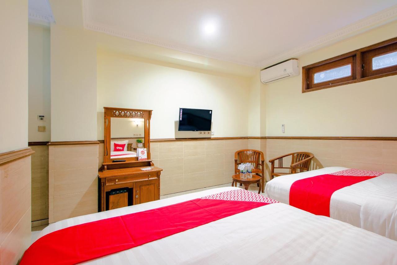 Oyo 1683 Hotel Musafira Syariah Yogyakarta Exterior foto